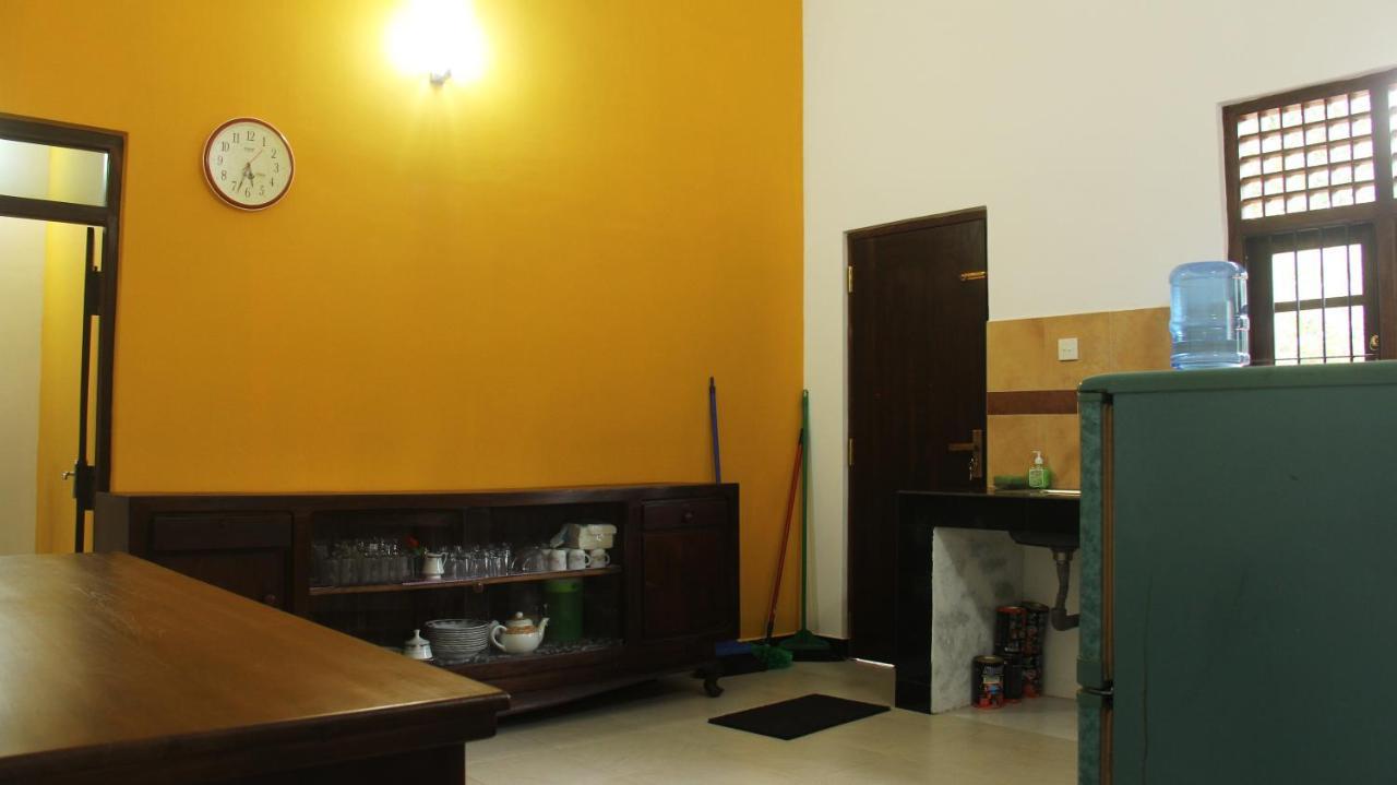 Grand Villa Anuradhapura Exterior photo