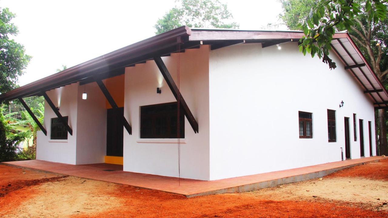Grand Villa Anuradhapura Exterior photo